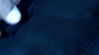 Cumshot on an Indian bhabhi's saree
