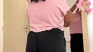 Chubby girl farting while getting ready for a date in curvy solo action