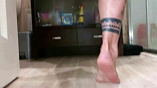 Breaking My Pussy with Horny Squirting Action Now!