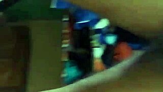 A brazilian amateur's hairy pussy receives a massive cumshot