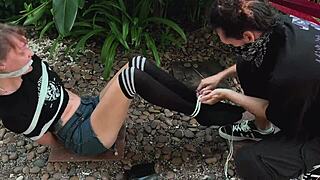 yo, this park beauty got all tangled up real nice