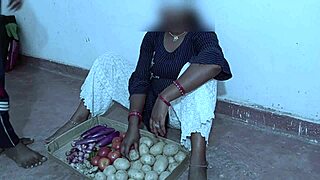 sabji wali bhabhi ke sath masti sex reality sex doggystyle fucking bent over blowjob tits big cock boobs big tits missionary