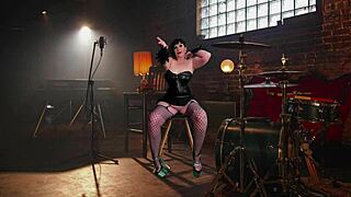 Conversational-Emoji Gilf Carmen Angel rocks my world with double cum action! 😍