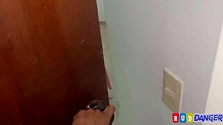 man, this Mexican stepmom's big ass drives me crazy for homemade sex