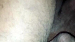 casal numa pega��o gostosa com assfucking anal