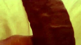 Built9 seeks white bottom craving big black cock