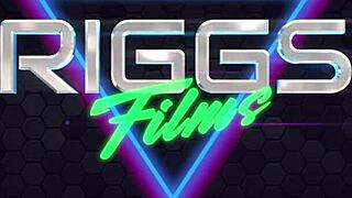 Horká hospodyňka jako já touží po velkém ptáku, ups, instalatér mě dnes pořádně dostal