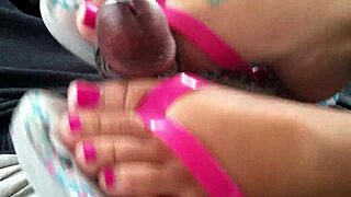 Jessica, give me that footjob and handjob in flip flops now!