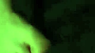 Baise anale dure sur la mignonne Adelle