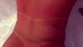 Mamando O Funcionário Novinho Do Meu Marido