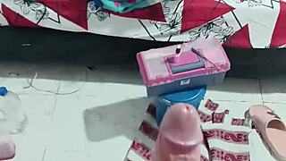 아내 손톱 치는 동안 자위하는 섹시 아마추어 커플 플레이 🇧🇷🇺🇸🇬🇧🇨🇴