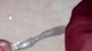 Superdarius guy QUICK JERK OFF before bedtime