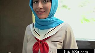 Sexy Middle-Eastern Teen Sucks Cock First Time, Wow!