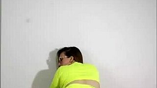 I chat with neighbor while husband is outside.