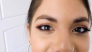 Gina's Got a Wild Idea, Her Stepbrother Needs to Bang Her Now! 😈