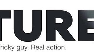 야, 성숙한 빨강머리랑 장난치는 게 상금보다 짜릿해, 알지?