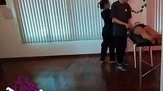 Massagista podolatra part2 with lady milf backstage