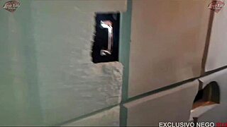 corno lets wife fuck big black cock at gloryhole 😈