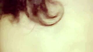 AMOOSINAS CUMS ON WHITE ASS IN AIRPORT WC عموسینا میپاچه رو کون سفیده دختره