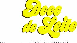 Porteiro Fodeu A Bucetinha Da Dona De Casa No Balcão Da Cozinha - Evy Kethlyn & Thelo