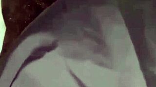 AMOOSINAS CUMS ON WHITE ASS IN AIRPORT WC عموسینا میپاچه رو کون سفیده دختره