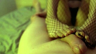 fishnet footjob leads to cum on ass 😘