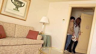 파트 1: 완벽한 모델 여자가 낮에 친밀한 데이트 즐기고 호텔 만남으로 이어져