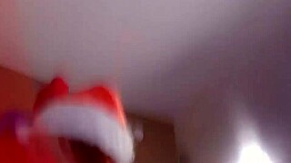 Who breeds mrs claus in this christmas hardcore scene with aurora foxe?