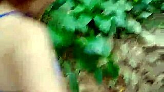 Deixei O Amigo Dele Chupar Meus Peitos No Meio Do Mato - Damn!