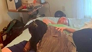 Homemade Amateur Ebony Next Door Neighbor Came To Fuck