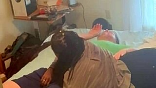 Homemade Amateur Ebony Next Door Neighbor Came To Fuck