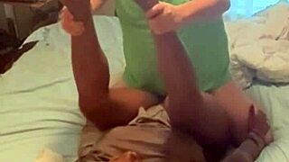 Homemade Amateur Ebony Next Door Neighbor Came To Fuck