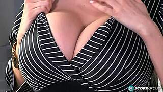 Secretaria Rubia y Tetona in Wild Group Action with Big Boobs, Oh Yeah!