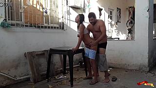 Fudendo No Quintal Com A Baby-Sitter Anal Teen 18+