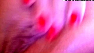 my pink lil pussy's all wet n ready for masturbaation