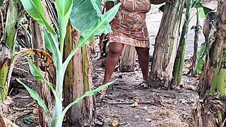 I am a milf with big pussy peeing in public, oh no!