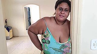 Brazilian Latina MILF Accepts Anal From Client For Debt Payment!