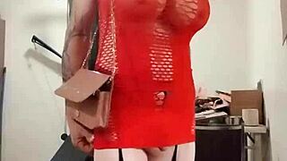 कार वॉश वाइल्ड हो गया फ्लैशिंग और टीजिंग के साथ! 🚗💦