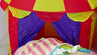 Fată aprigă adusă la azil pentru tratament