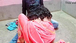 indian beautiful muslim girl enjoys tailor session