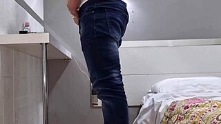 Man, she moans loud and cums hard, Italian dirty talk with close-up cumshot 😏