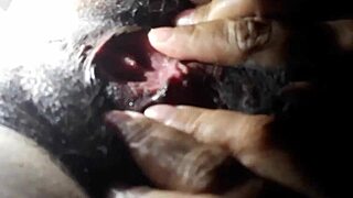 istri matang masturbasi memek besarnya