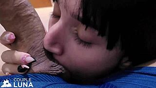 Man, this casada novinha sucks big cock before taking it hard in her ass! 🔥