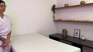 I’m blown away by this Venezuelan masseuse giving the best deepthroat massage ever!