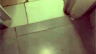 pega��o no banheiro da academia