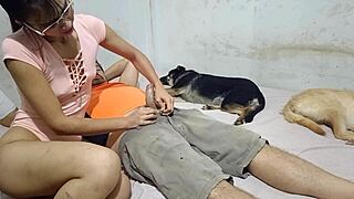 Bailarina aun tiene ganas de moverse asi que decide hacerlo sobre la polla de su primo