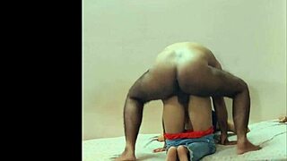 Indian GF and BF in Homemade Fuck - She Starts Screaming After!