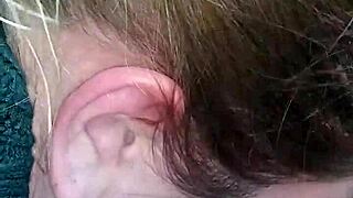 Blowjob Lecah Dilakukan Di Luar Dalam Awam Oleh Pasangan Amatur