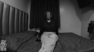 I hate masturbating alone, I need to fuck you now