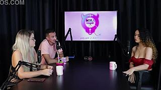 Ficou Safada na Casa de Swing! Charllottye Sheer Red Machucada em Gravação de Suruba!